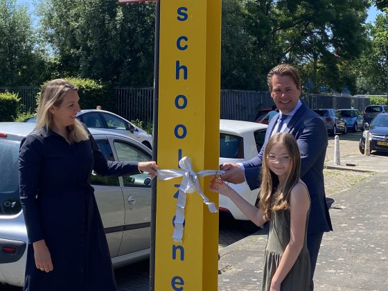 [VIDEO] Brede school Steenvoorde krijgt verkeersveilige schoolzone