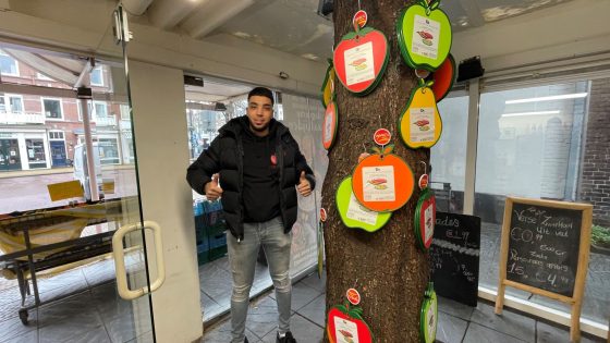 [VIDEO] Ondernemer Younes heeft boom door zijn groentewinkel