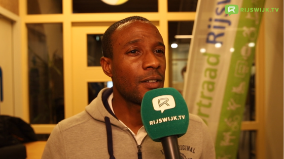 [VIDEO] Inspirerende avond over Rijswijks sportakkoord met Gregory Sedoc