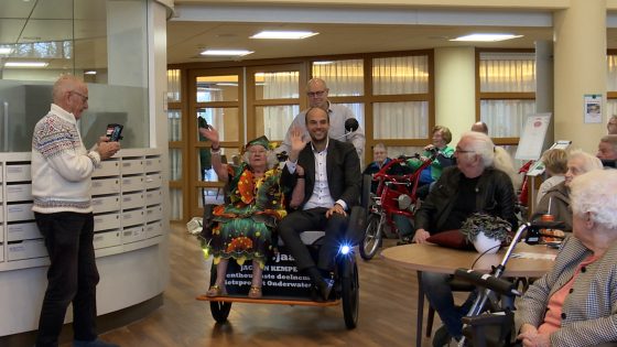 [VIDEO] Wethouder Van Malsen opent het nieuwe duofietsseizoen in Onderwatershof