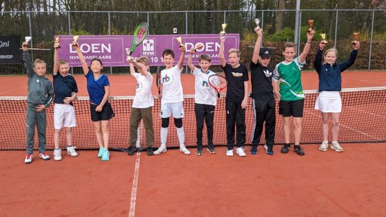 [VIDEO] Veel tennisplezier bij finale Rijswijks Basisschool Kampioenschap Tennis